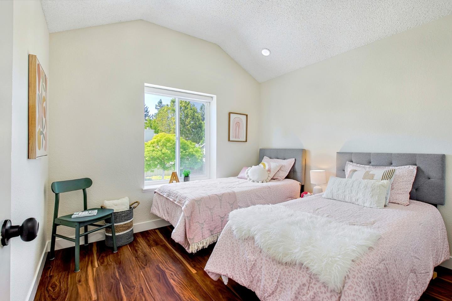 Detail Gallery Image 30 of 58 For 34348 Siward Dr, Fremont,  CA 94555 - 3 Beds | 2/1 Baths
