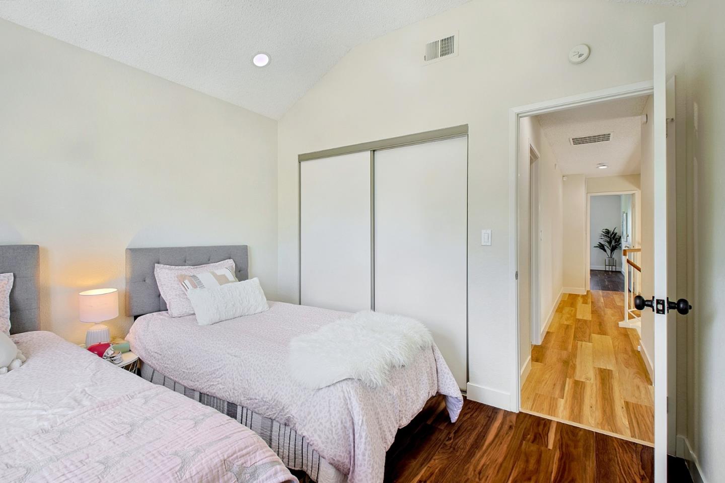Detail Gallery Image 31 of 58 For 34348 Siward Dr, Fremont,  CA 94555 - 3 Beds | 2/1 Baths