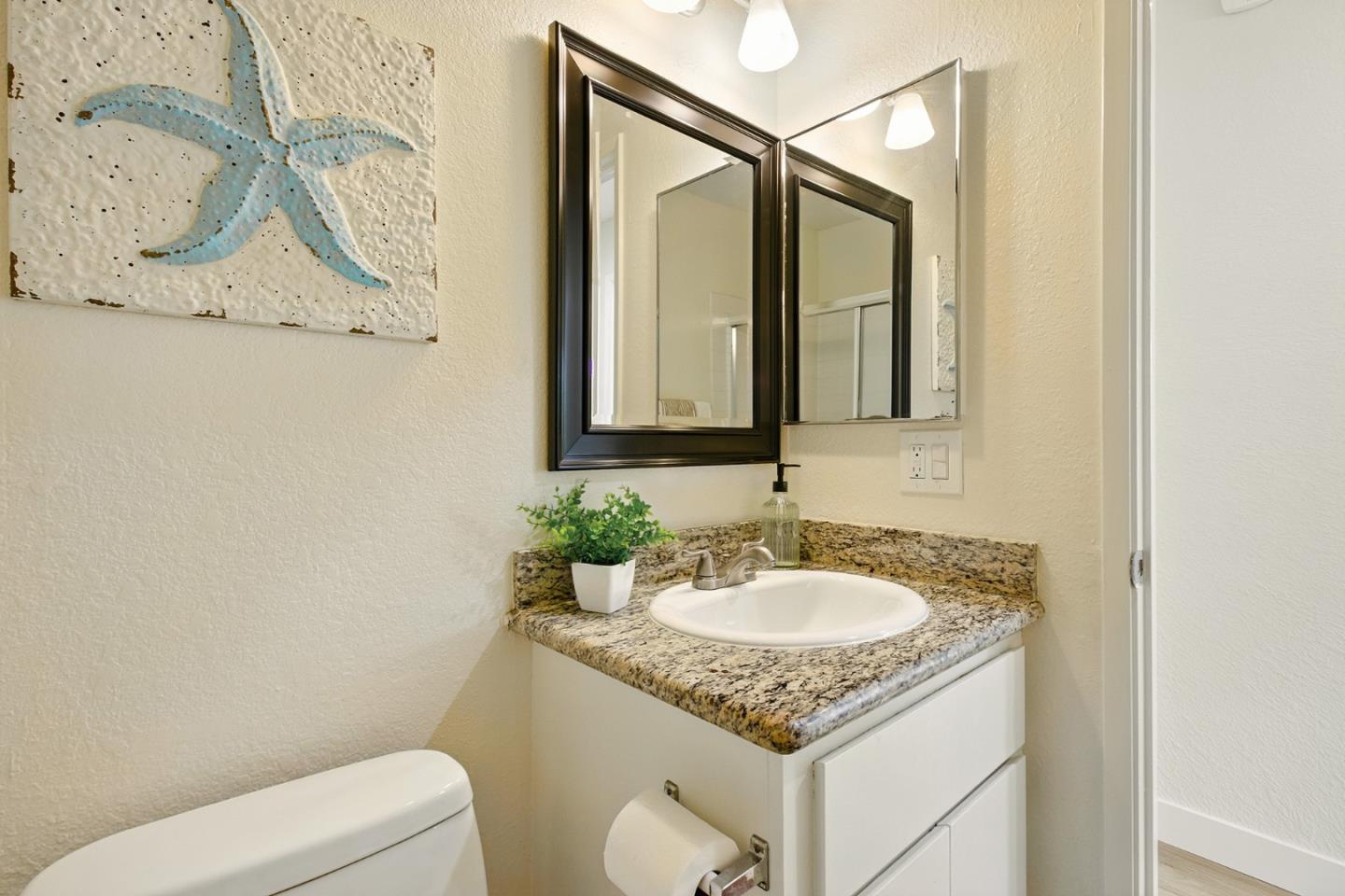 Detail Gallery Image 33 of 58 For 34348 Siward Dr, Fremont,  CA 94555 - 3 Beds | 2/1 Baths