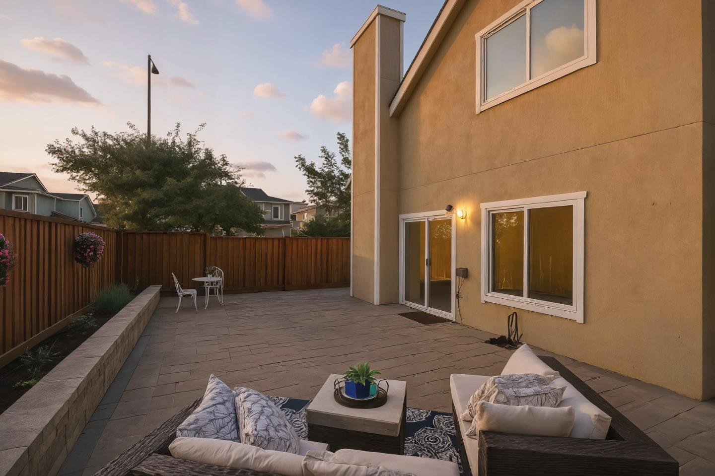 Detail Gallery Image 4 of 58 For 34348 Siward Dr, Fremont,  CA 94555 - 3 Beds | 2/1 Baths