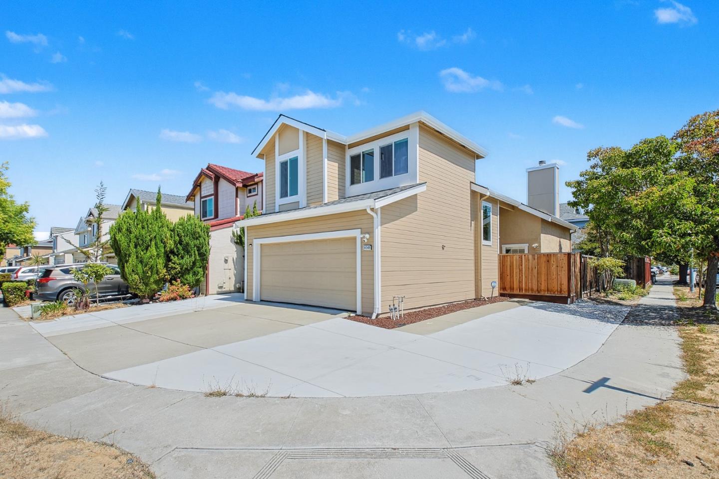 Detail Gallery Image 8 of 58 For 34348 Siward Dr, Fremont,  CA 94555 - 3 Beds | 2/1 Baths
