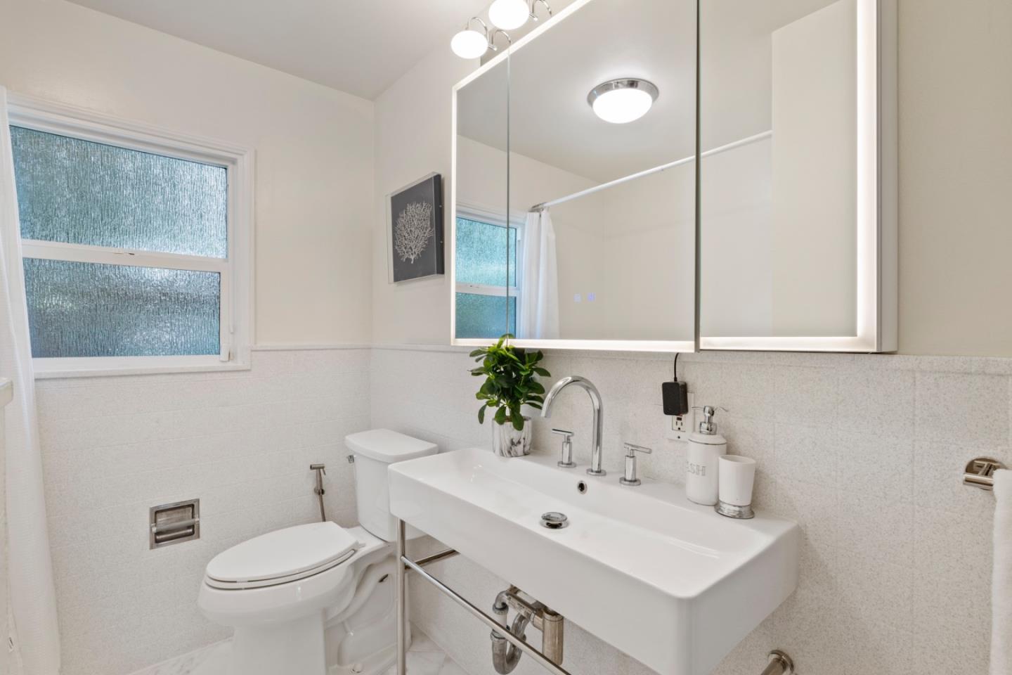 Detail Gallery Image 19 of 27 For 510 8th Ave, Menlo Park,  CA 94025 - 3 Beds | 1 Baths