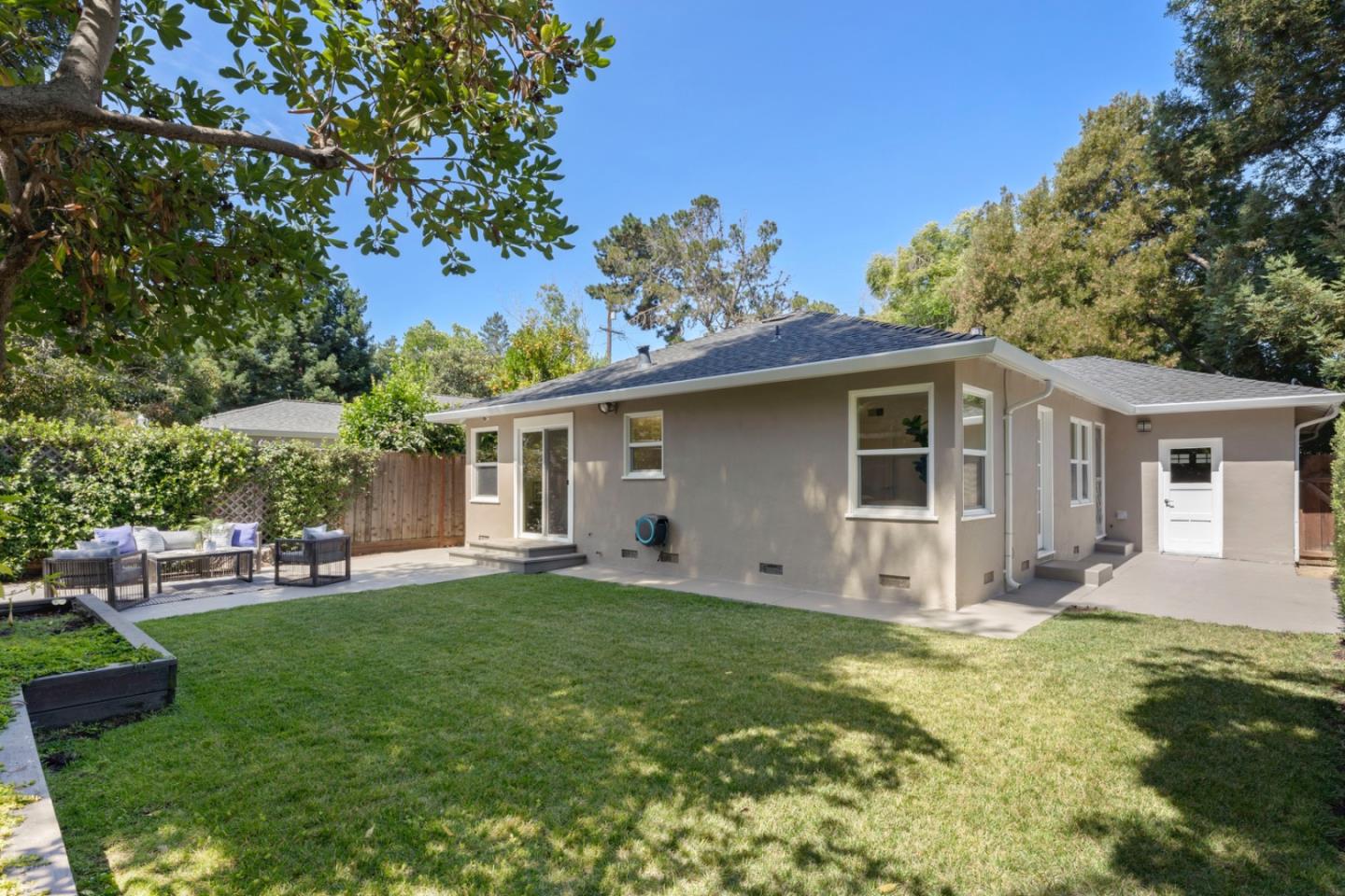 Detail Gallery Image 27 of 27 For 510 8th Ave, Menlo Park,  CA 94025 - 3 Beds | 1 Baths