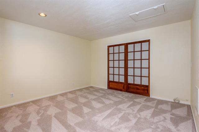 Detail Gallery Image 15 of 22 For 46 Cove Ln, Redwood City,  CA 94065 - 2 Beds | 2 Baths