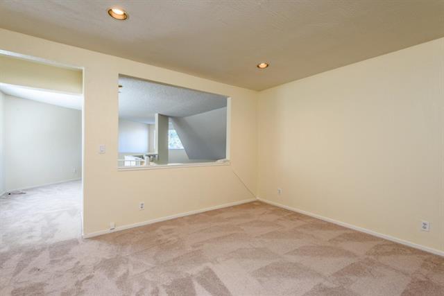 Detail Gallery Image 16 of 22 For 46 Cove Ln, Redwood City,  CA 94065 - 2 Beds | 2 Baths