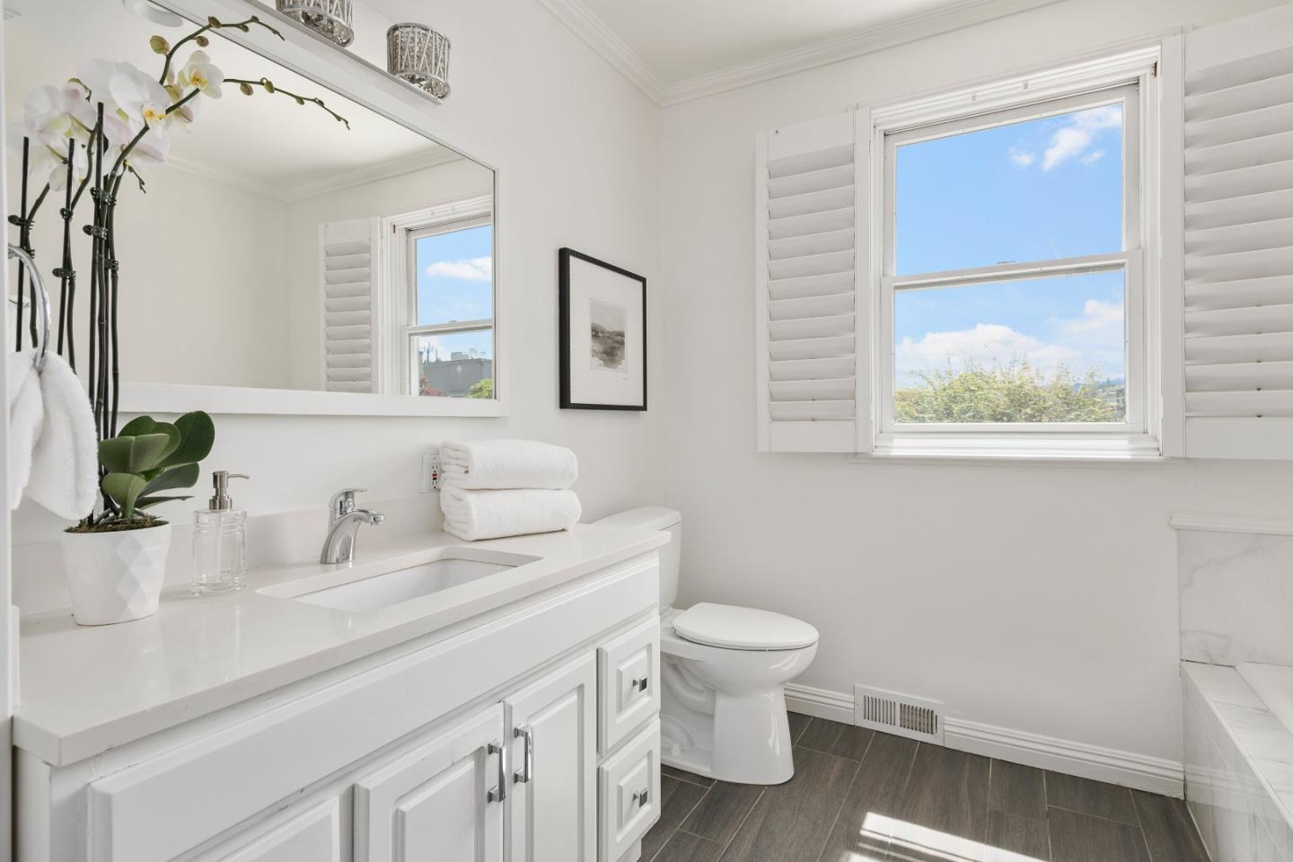 Detail Gallery Image 10 of 27 For 908 S Grant St, San Mateo,  CA 94402 - 2 Beds | 2 Baths