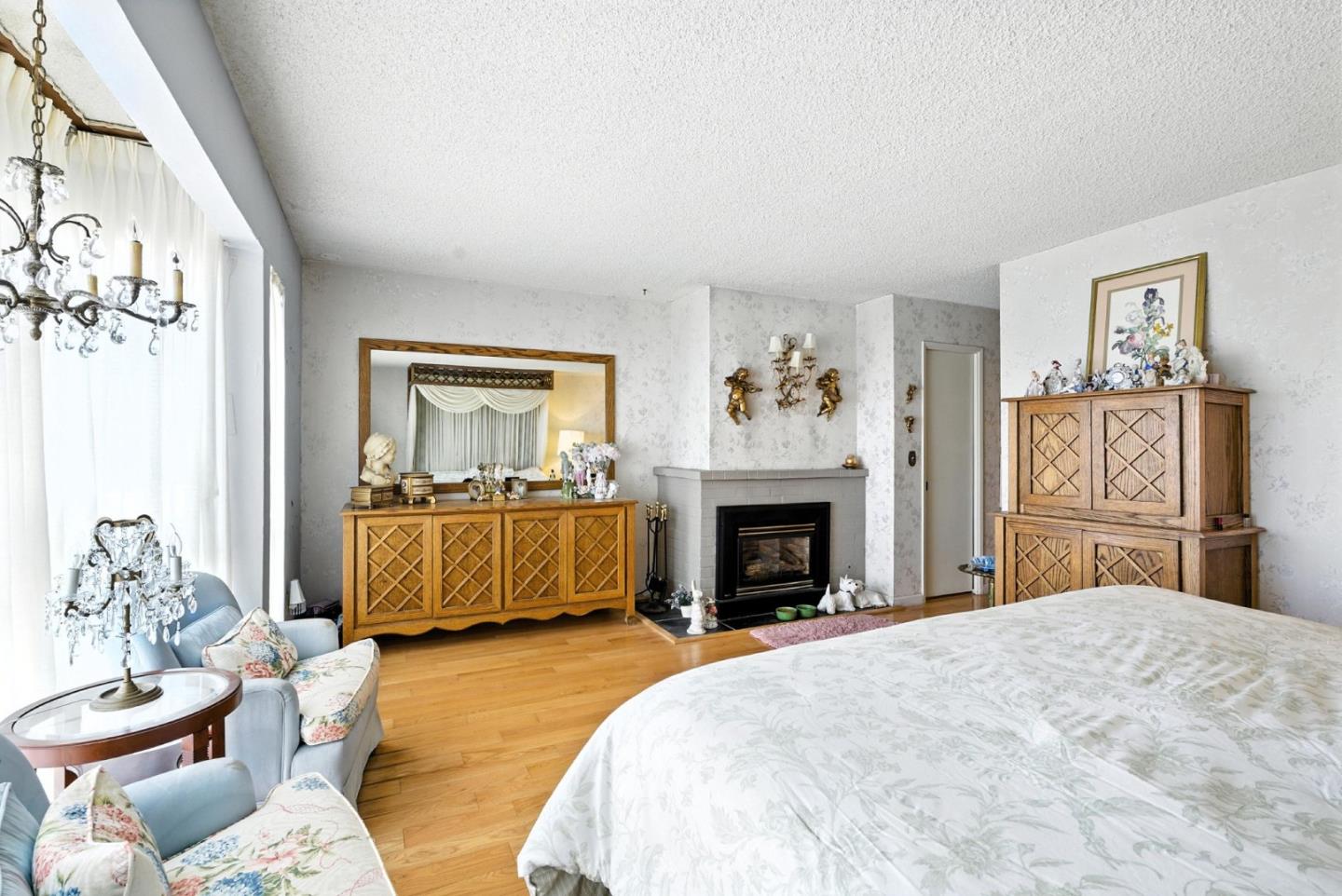 Detail Gallery Image 23 of 34 For 80 Marinero Cir, Tiburon,  CA 94920 - 2 Beds | 2/1 Baths
