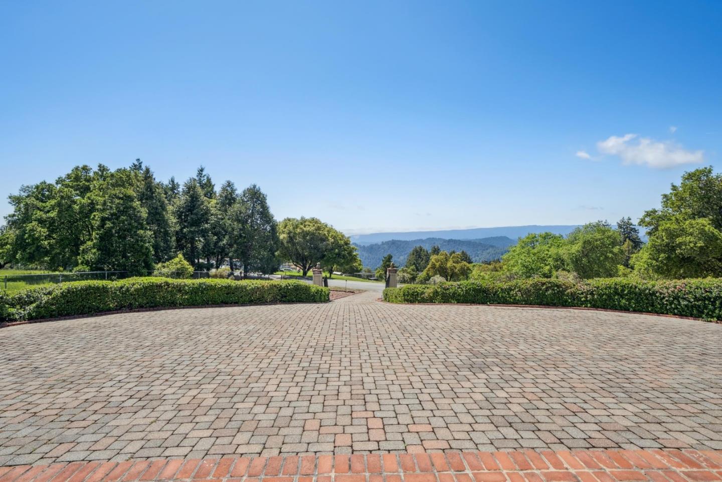 Detail Gallery Image 60 of 69 For 5 Ocean View Rd, Los Gatos,  CA 95033 - 3 Beds | 3 Baths