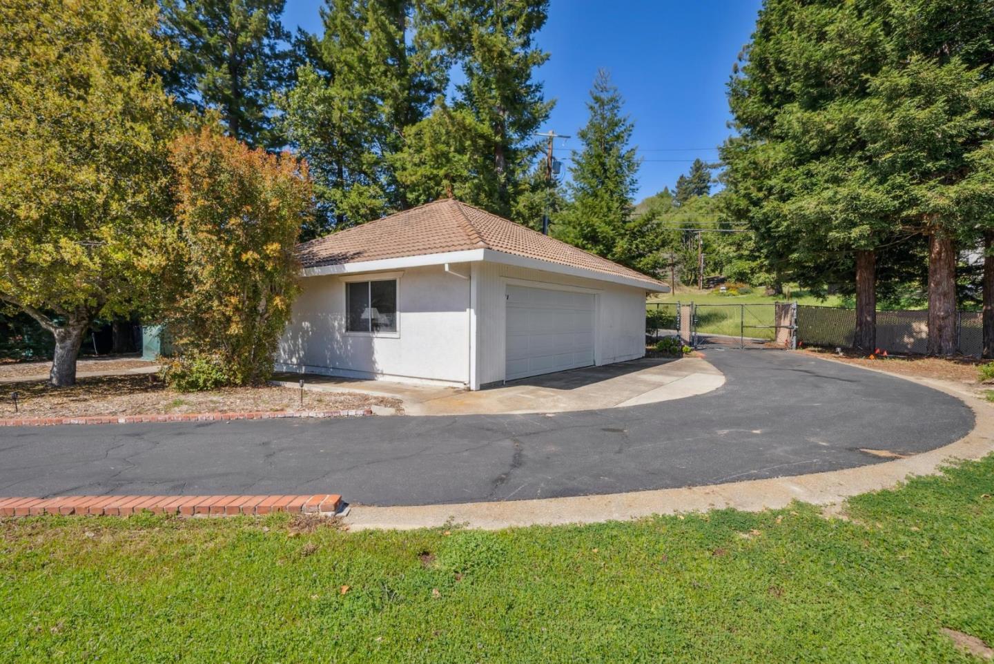 Detail Gallery Image 68 of 69 For 5 Ocean View Rd, Los Gatos,  CA 95033 - 3 Beds | 3 Baths