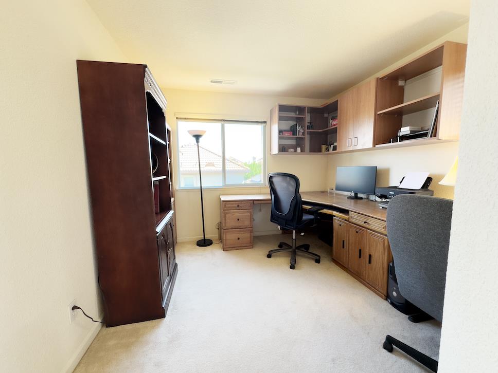Detail Gallery Image 15 of 34 For 1675 via Cortina, San Jose,  CA 95120 - 4 Beds | 2/1 Baths