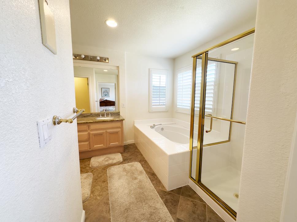 Detail Gallery Image 20 of 34 For 1675 via Cortina, San Jose,  CA 95120 - 4 Beds | 2/1 Baths