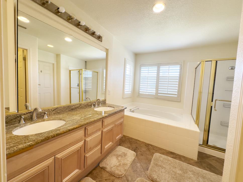 Detail Gallery Image 21 of 34 For 1675 via Cortina, San Jose,  CA 95120 - 4 Beds | 2/1 Baths