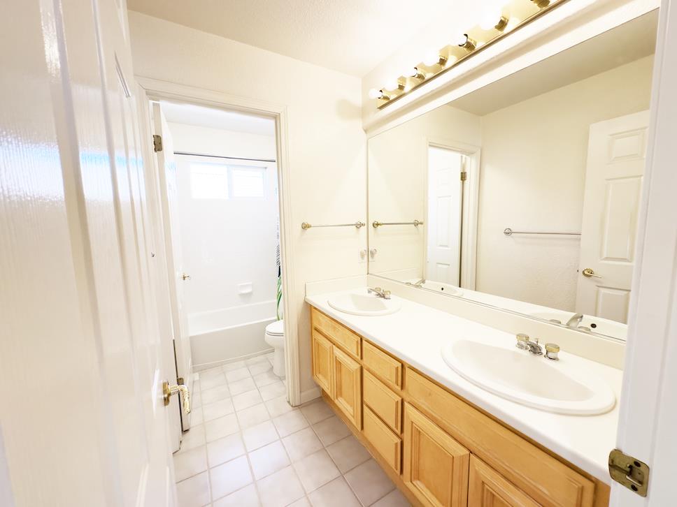 Detail Gallery Image 27 of 34 For 1675 via Cortina, San Jose,  CA 95120 - 4 Beds | 2/1 Baths