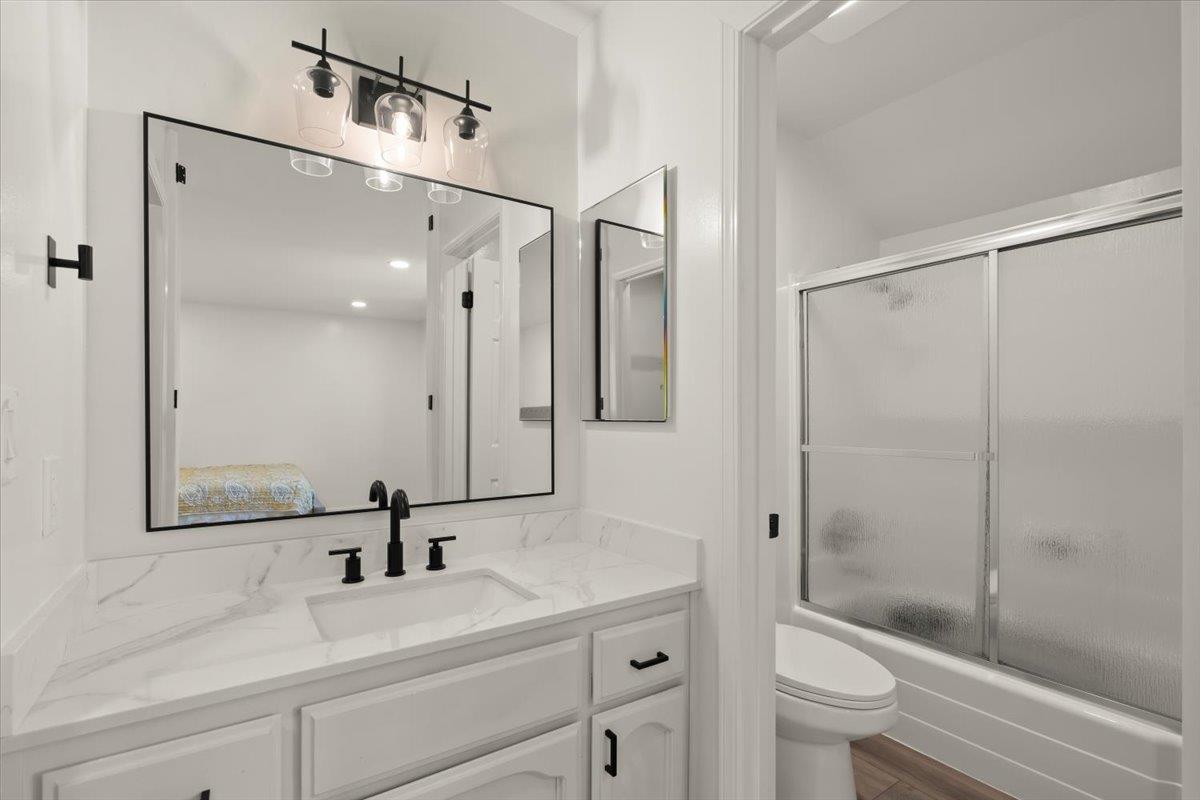 Detail Gallery Image 9 of 15 For 201 Shelley Ave, Campbell,  CA 95008 - 3 Beds | 2/1 Baths