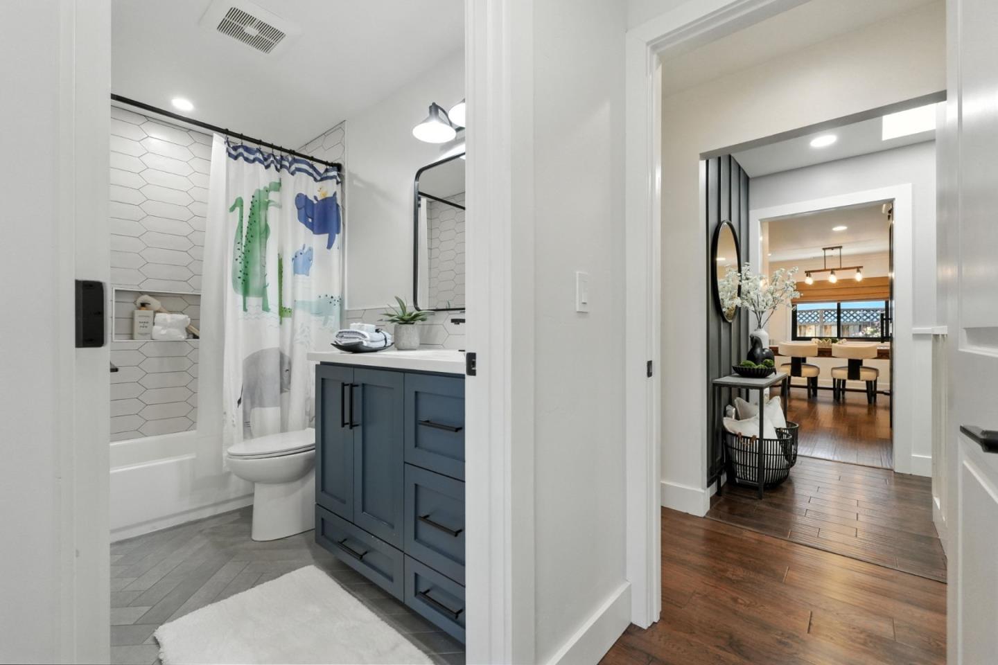 Detail Gallery Image 22 of 49 For 6056 Indian Ave, San Jose,  CA 95123 - 4 Beds | 3 Baths