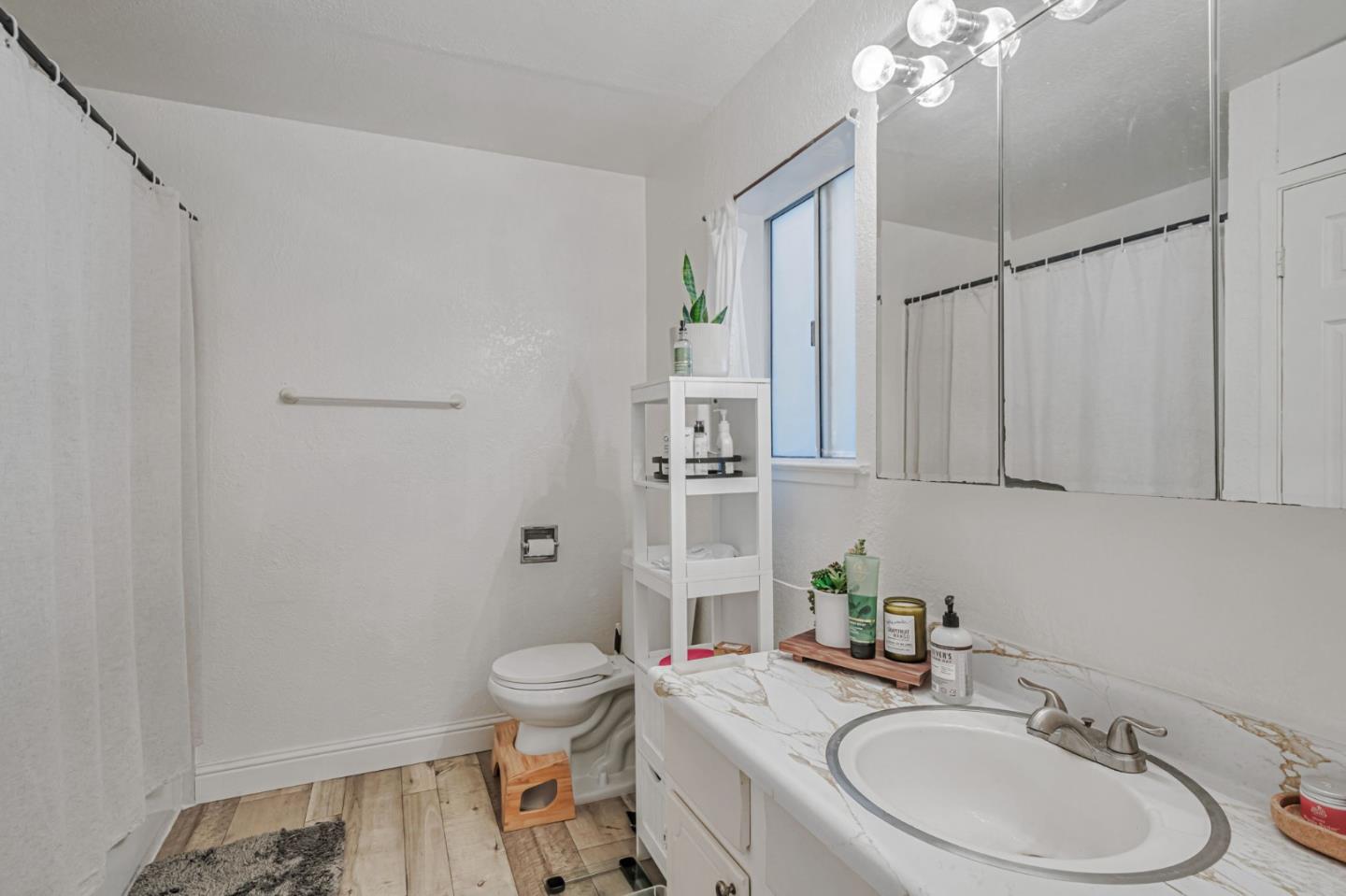 Detail Gallery Image 29 of 41 For 1840 Church St, San Francisco,  CA 94131 - – Beds | – Baths