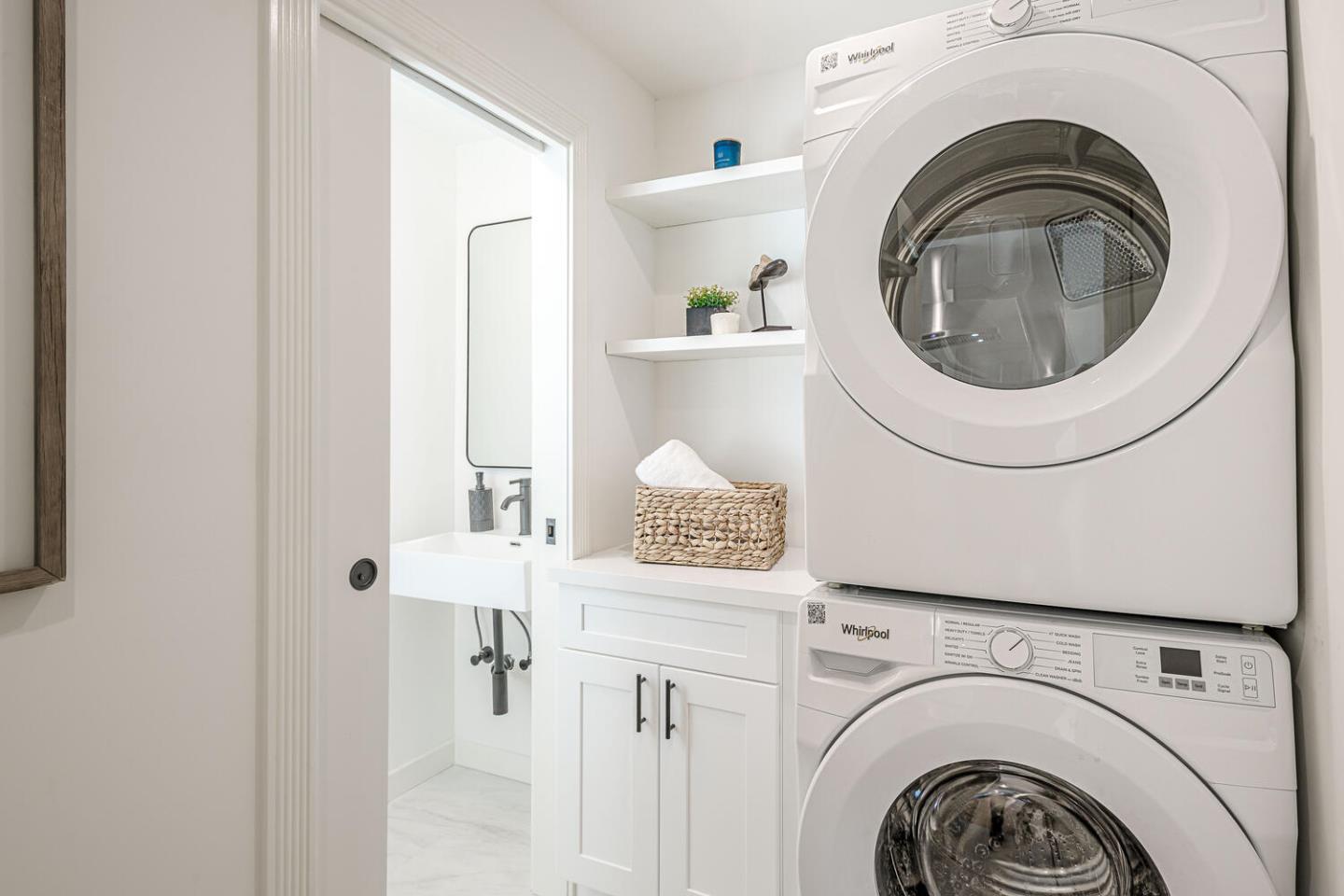 Detail Gallery Image 19 of 26 For 220 Park Blvd, Millbrae,  CA 94030 - 3 Beds | 1/1 Baths