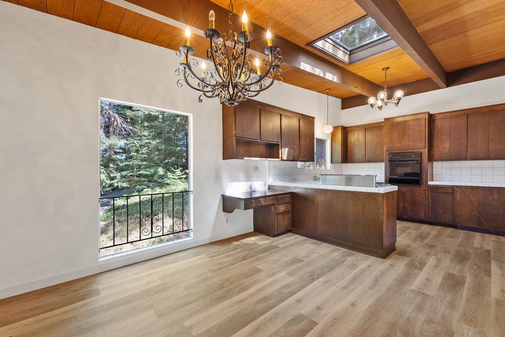 Detail Gallery Image 10 of 33 For 125 Carl Dr, Scotts Valley,  CA 95066 - 3 Beds | 2/1 Baths