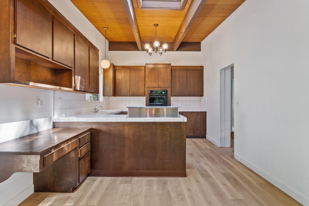 Detail Gallery Image 11 of 33 For 125 Carl Dr, Scotts Valley,  CA 95066 - 3 Beds | 2/1 Baths
