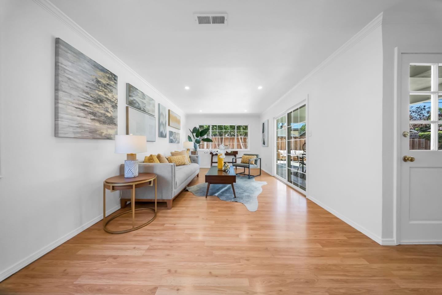 Detail Gallery Image 15 of 44 For 180 Coventry Dr, Campbell,  CA 95008 - 4 Beds | 2/1 Baths