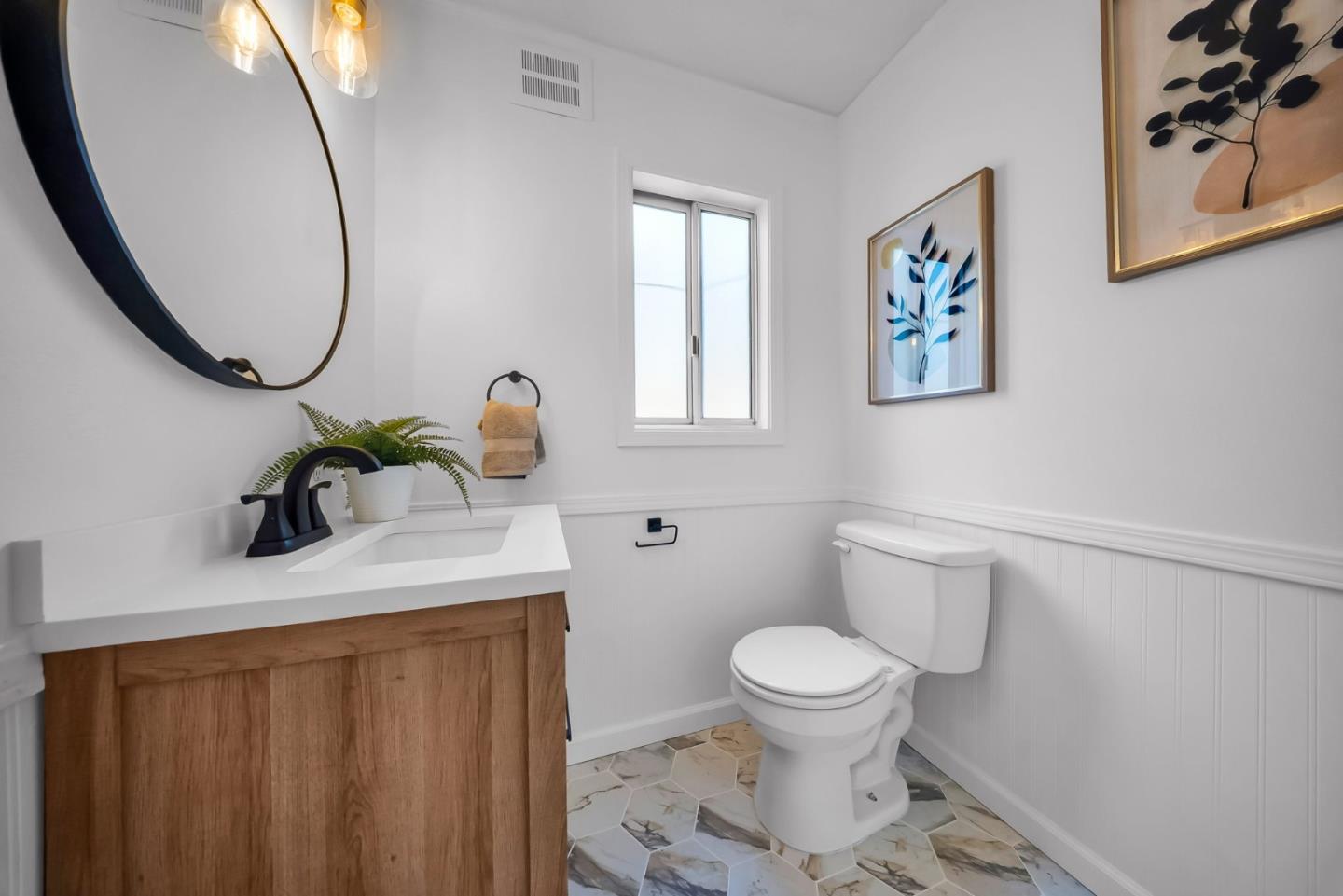 Detail Gallery Image 18 of 44 For 180 Coventry Dr, Campbell,  CA 95008 - 4 Beds | 2/1 Baths