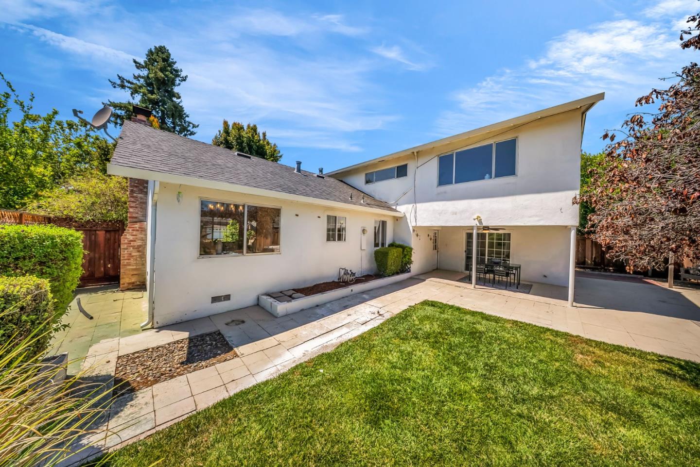 Detail Gallery Image 35 of 44 For 180 Coventry Dr, Campbell,  CA 95008 - 4 Beds | 2/1 Baths