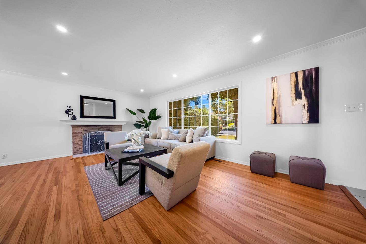 Detail Gallery Image 4 of 44 For 180 Coventry Dr, Campbell,  CA 95008 - 4 Beds | 2/1 Baths