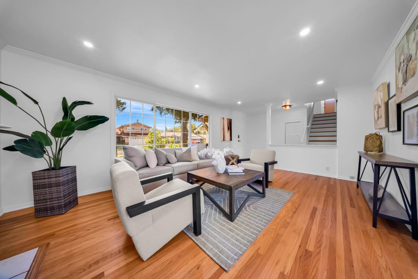 Detail Gallery Image 6 of 44 For 180 Coventry Dr, Campbell,  CA 95008 - 4 Beds | 2/1 Baths
