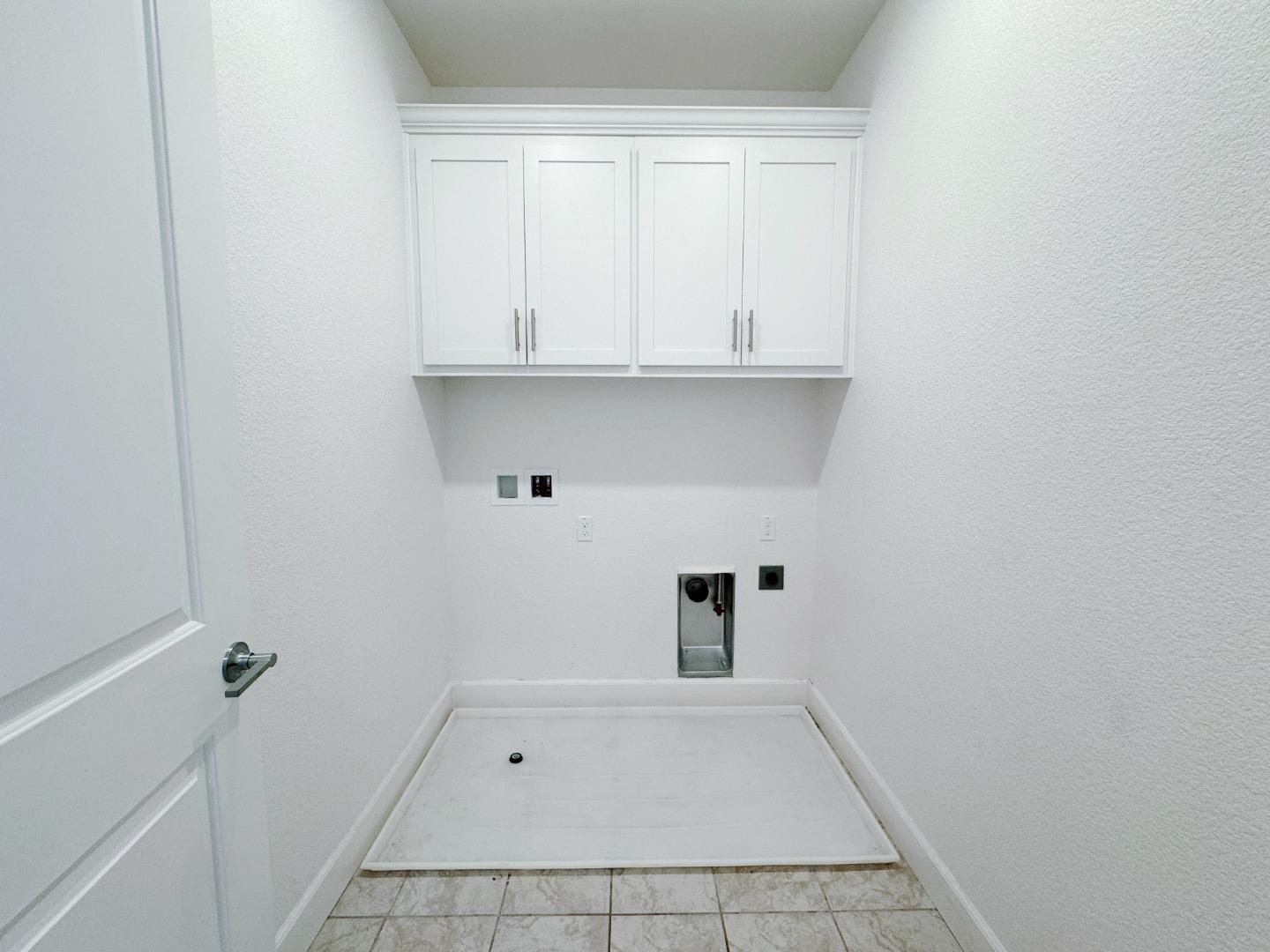 Detail Gallery Image 22 of 31 For 61 Brook Ln, Pittsburg,  CA 94565 - 5 Beds | 4/1 Baths