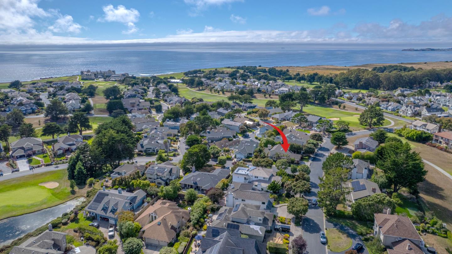 Detail Gallery Image 5 of 46 For 388 Greenbrier Rd, Half Moon Bay,  CA 94019 - 3 Beds | 2/1 Baths