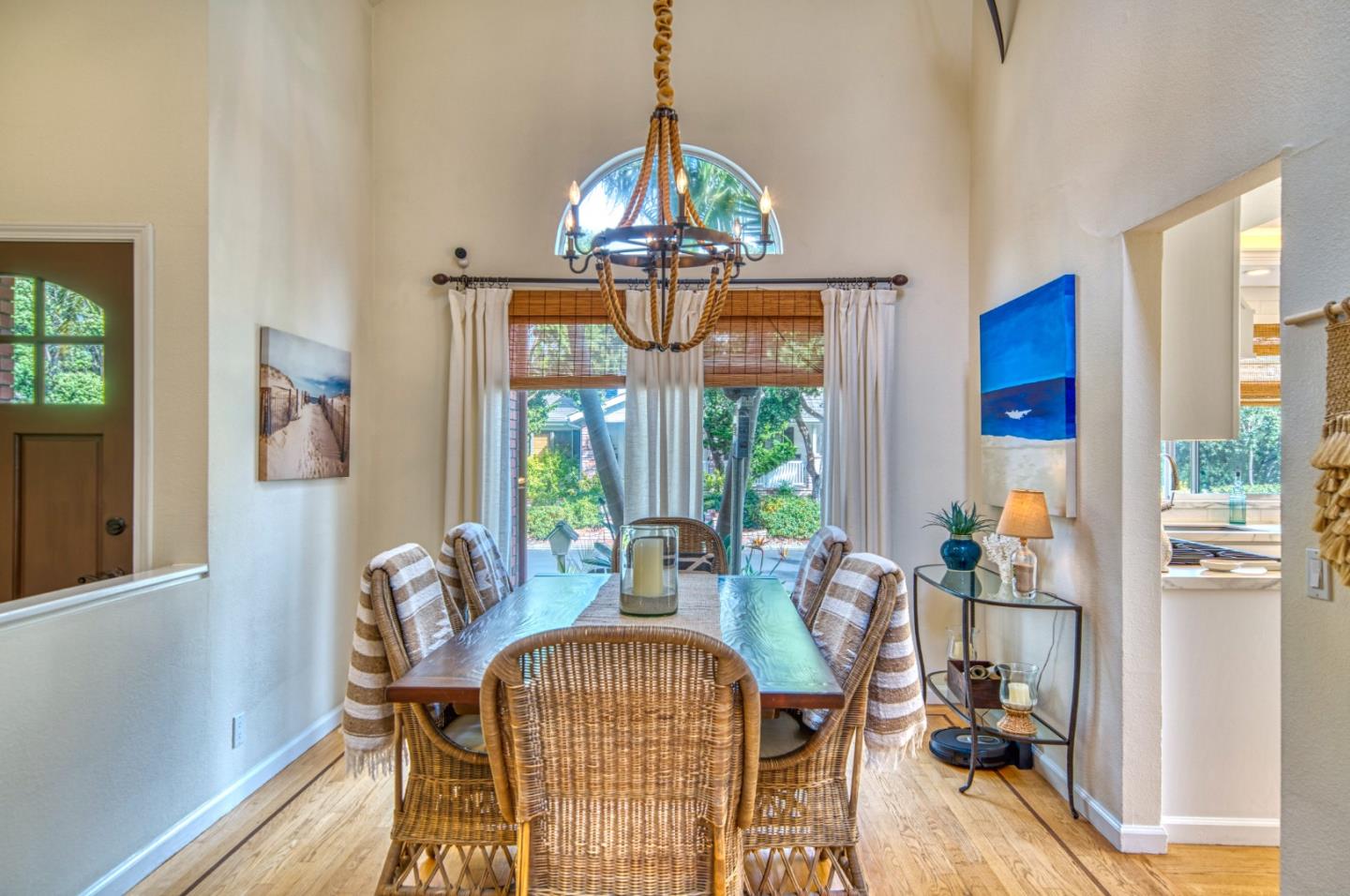 Detail Gallery Image 9 of 46 For 388 Greenbrier Rd, Half Moon Bay,  CA 94019 - 3 Beds | 2/1 Baths