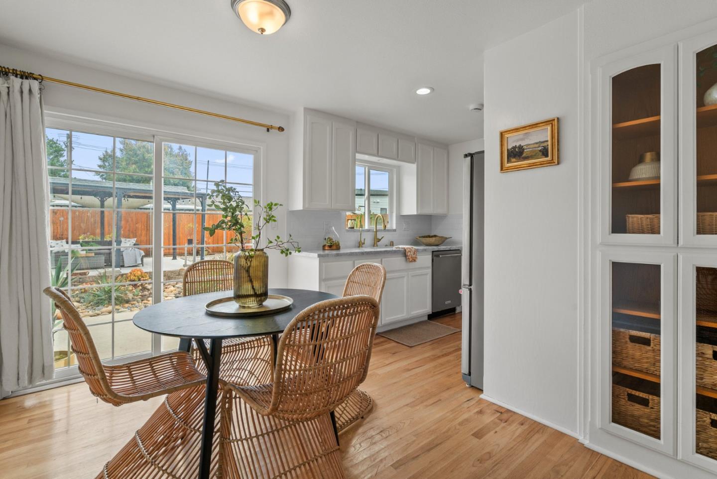 Detail Gallery Image 12 of 49 For 3080 Eleanor Way, Santa Cruz,  CA 95065 - 2 Beds | 1 Baths