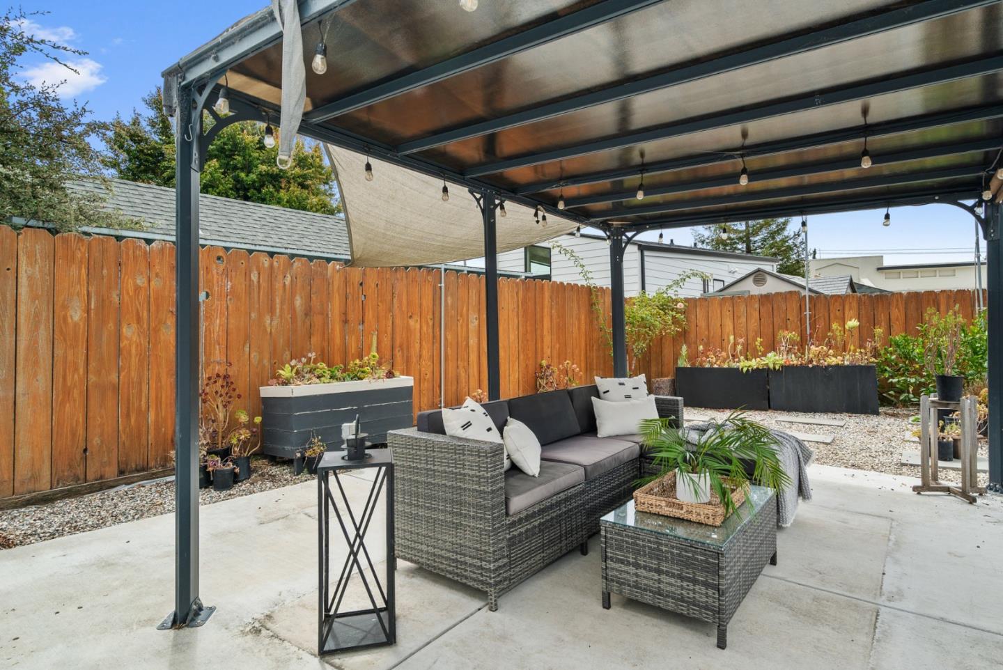 Detail Gallery Image 34 of 49 For 3080 Eleanor Way, Santa Cruz,  CA 95065 - 2 Beds | 1 Baths