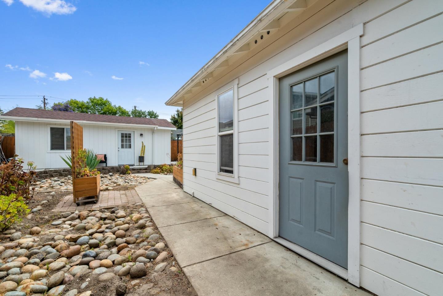 Detail Gallery Image 43 of 49 For 3080 Eleanor Way, Santa Cruz,  CA 95065 - 2 Beds | 1 Baths
