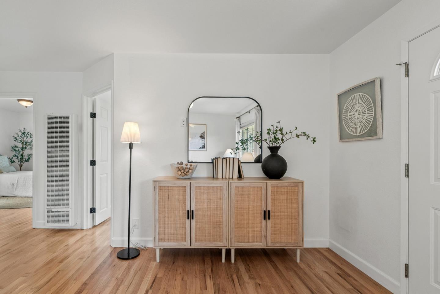 Detail Gallery Image 7 of 49 For 3080 Eleanor Way, Santa Cruz,  CA 95065 - 2 Beds | 1 Baths