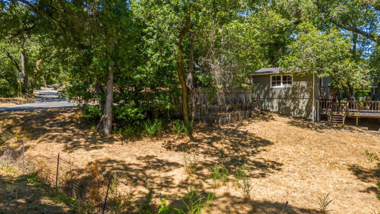 Detail Gallery Image 18 of 24 For 161 Los Trancos Cir, Portola Valley,  CA 94028 - – Beds | – Baths