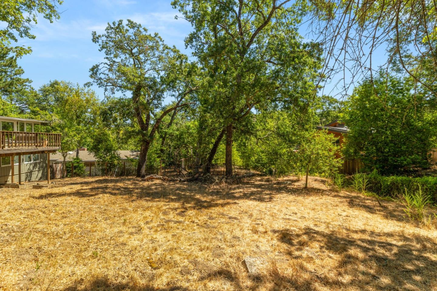 Detail Gallery Image 9 of 24 For 161 Los Trancos Cir, Portola Valley,  CA 94028 - – Beds | – Baths