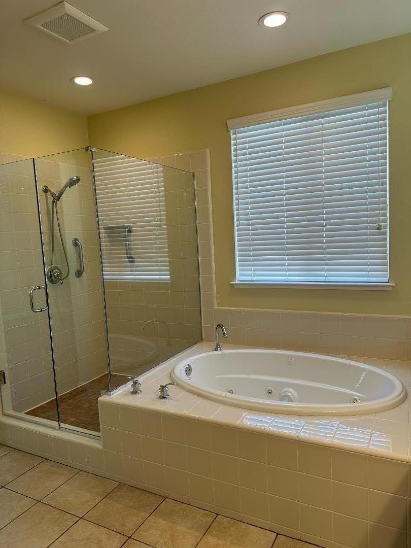 Detail Gallery Image 21 of 37 For 7562 Edinburgh Way, Gilroy,  CA 95020 - 4 Beds | 2/1 Baths