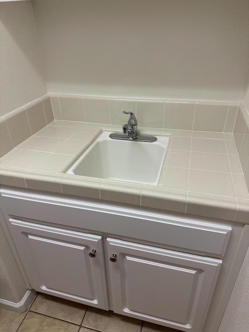 Detail Gallery Image 31 of 37 For 7562 Edinburgh Way, Gilroy,  CA 95020 - 4 Beds | 2/1 Baths