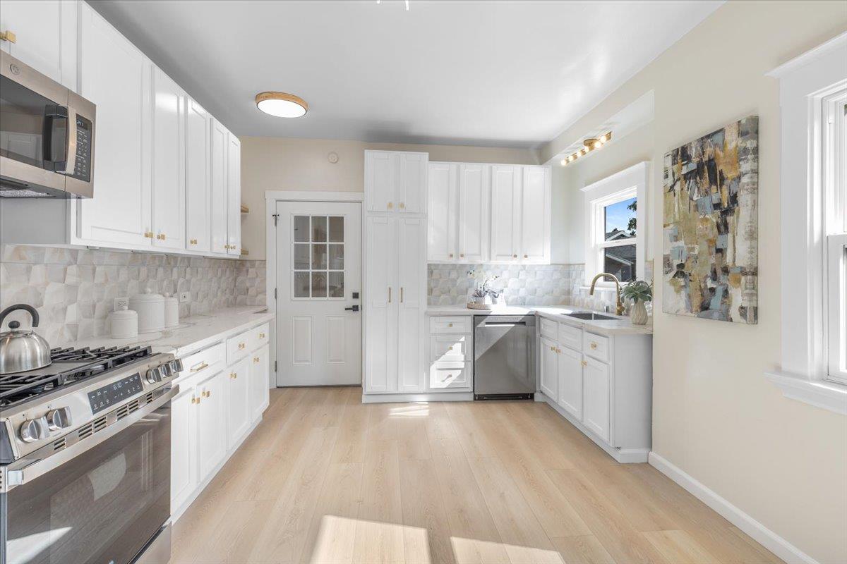 Detail Gallery Image 24 of 48 For 1237 Ashby Ave, Berkeley,  CA 94702 - 2 Beds | 2 Baths