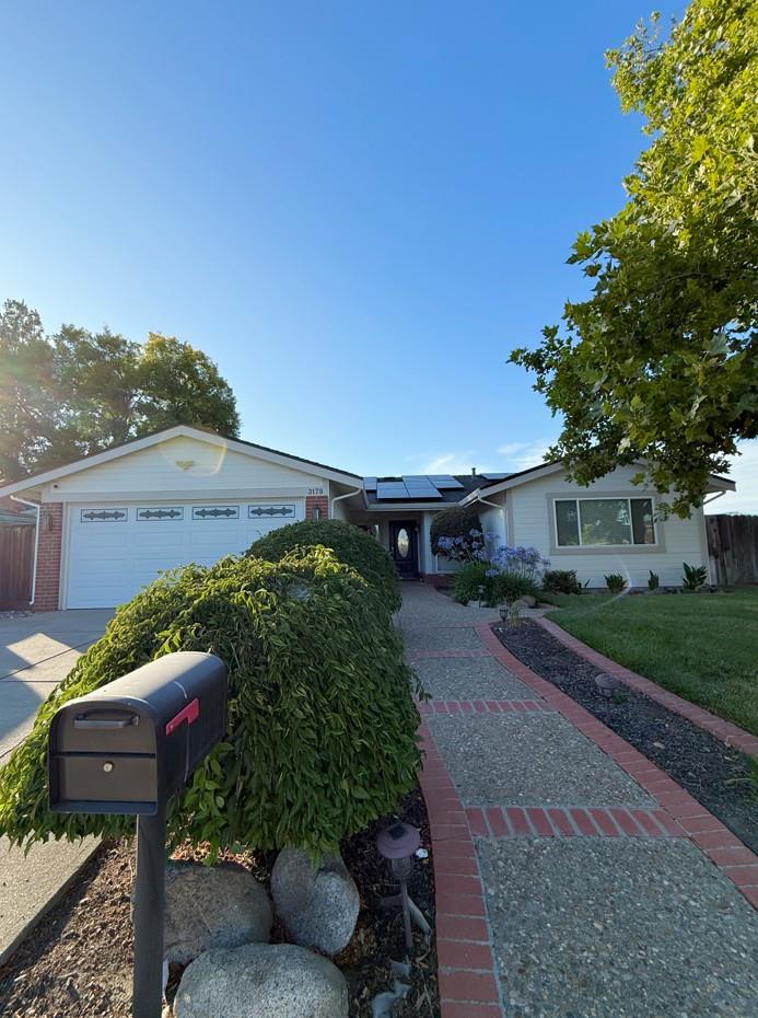 Detail Gallery Image 2 of 21 For 3179 Christopher Way, San Ramon,  CA 94583 - 4 Beds | 2 Baths