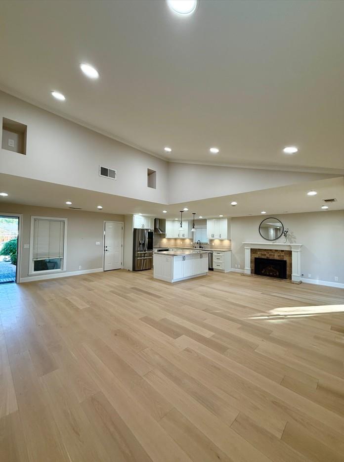 Detail Gallery Image 4 of 21 For 3179 Christopher Way, San Ramon,  CA 94583 - 4 Beds | 2 Baths