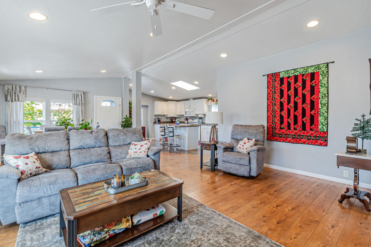 Detail Gallery Image 16 of 53 For 854 Villa Teresa Way #854,  San Jose,  CA 95123 - 3 Beds | 2 Baths