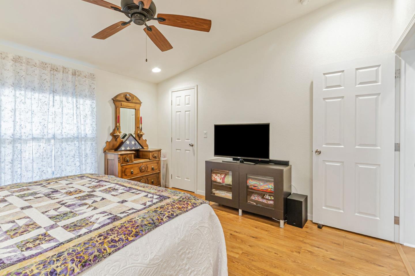 Detail Gallery Image 25 of 53 For 854 Villa Teresa Way #854,  San Jose,  CA 95123 - 3 Beds | 2 Baths