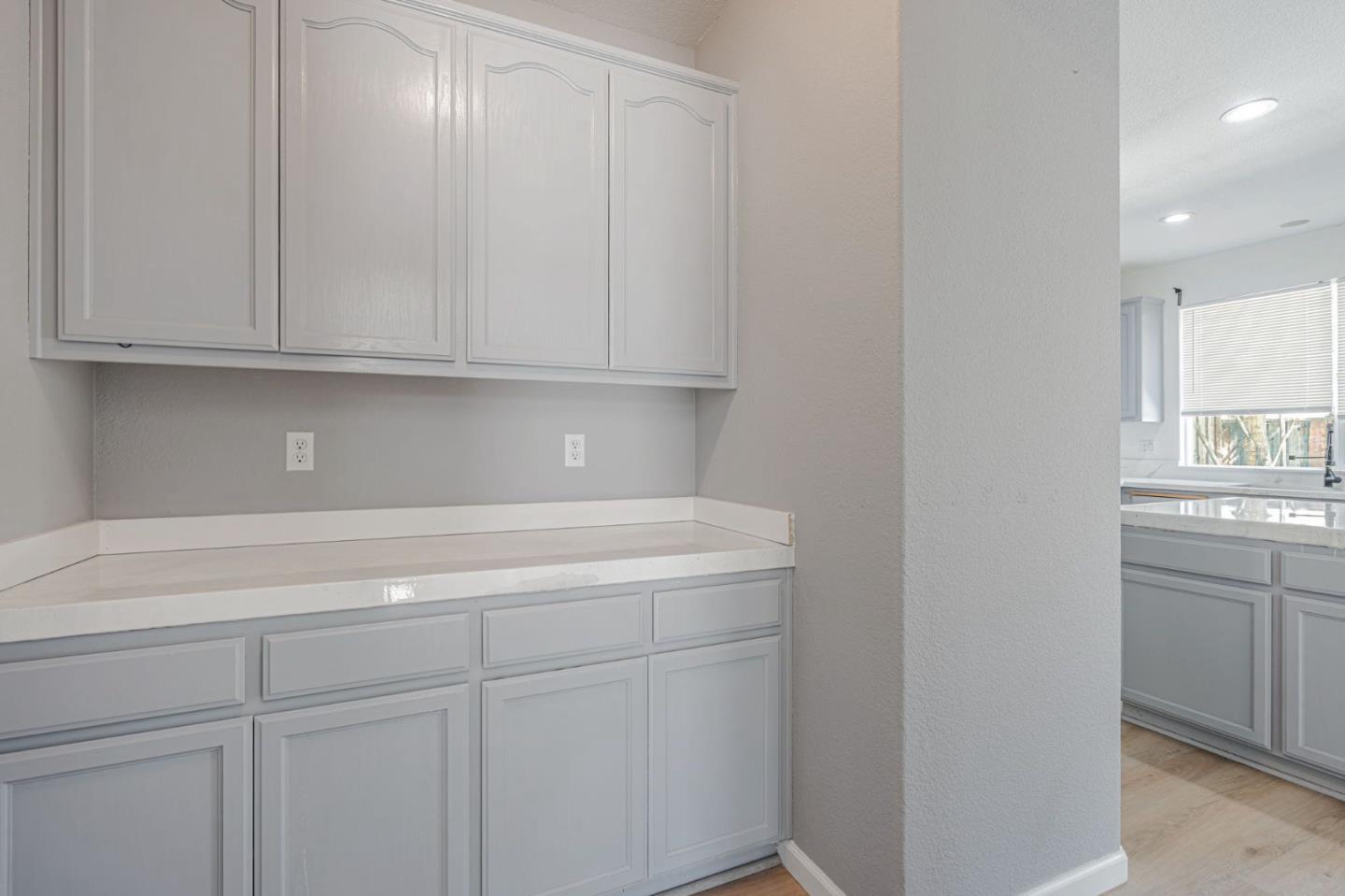 Detail Gallery Image 10 of 44 For 5323 Gold Creek Cir, Discovery Bay,  CA 94505 - 5 Beds | 3 Baths