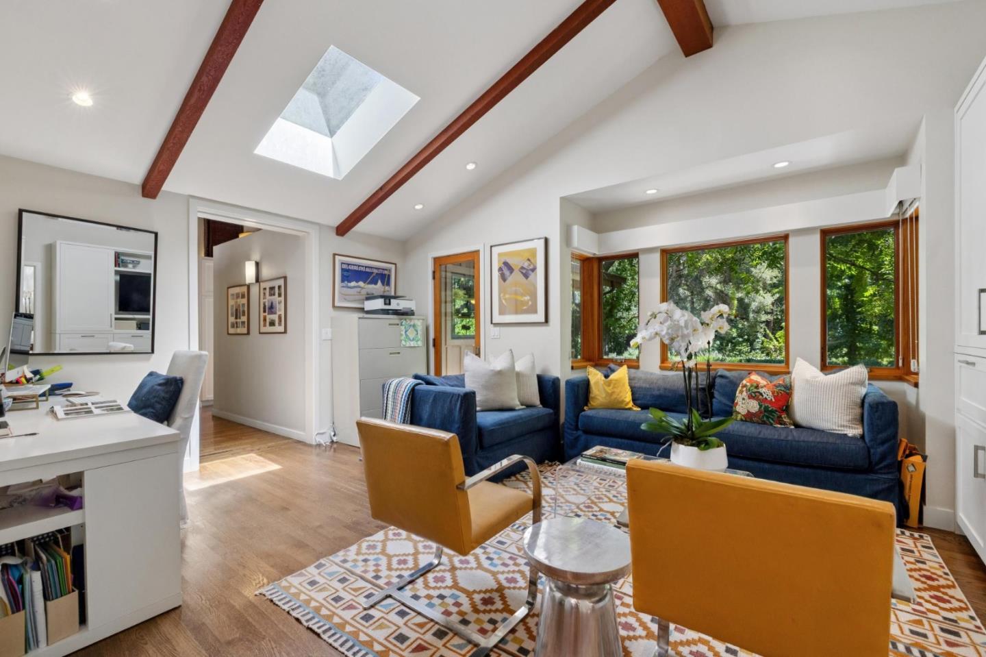 Detail Gallery Image 12 of 38 For 3323 Woodside Rd, Woodside,  CA 94062 - 3 Beds | 2/1 Baths
