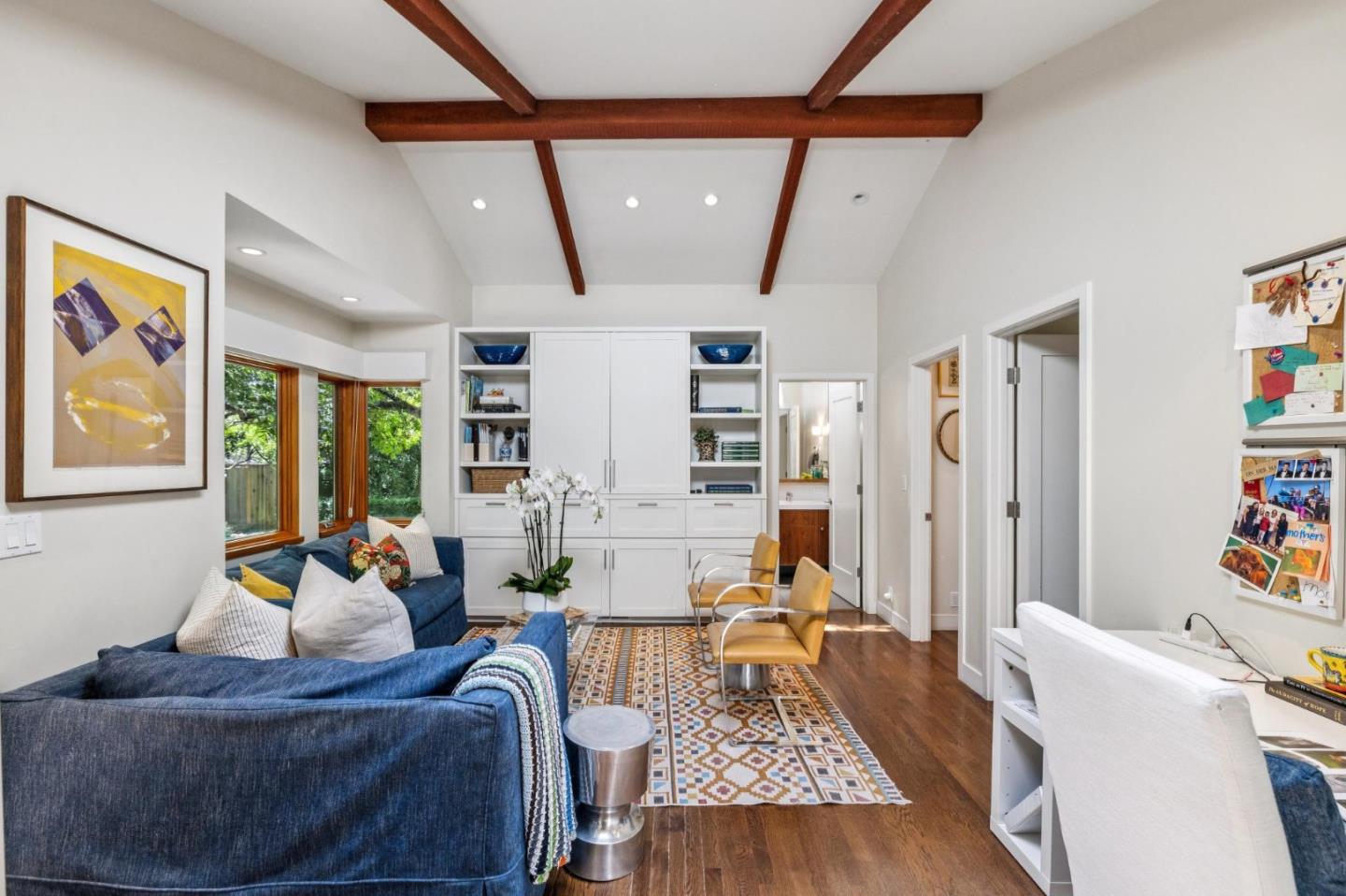 Detail Gallery Image 13 of 38 For 3323 Woodside Rd, Woodside,  CA 94062 - 3 Beds | 2/1 Baths