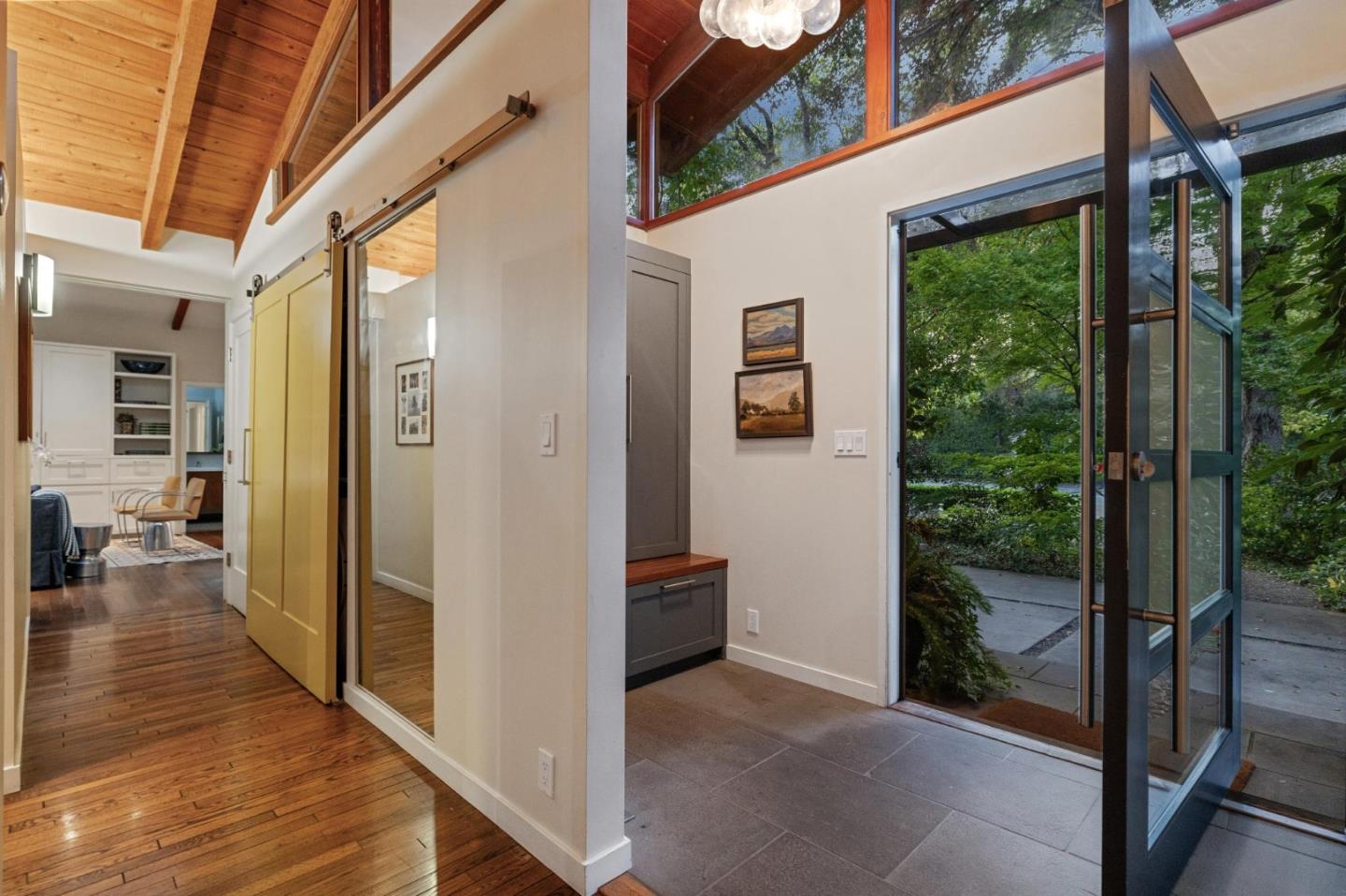 Detail Gallery Image 22 of 38 For 3323 Woodside Rd, Woodside,  CA 94062 - 3 Beds | 2/1 Baths