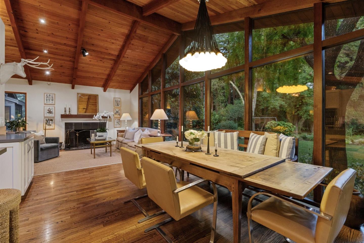 Detail Gallery Image 26 of 38 For 3323 Woodside Rd, Woodside,  CA 94062 - 3 Beds | 2/1 Baths