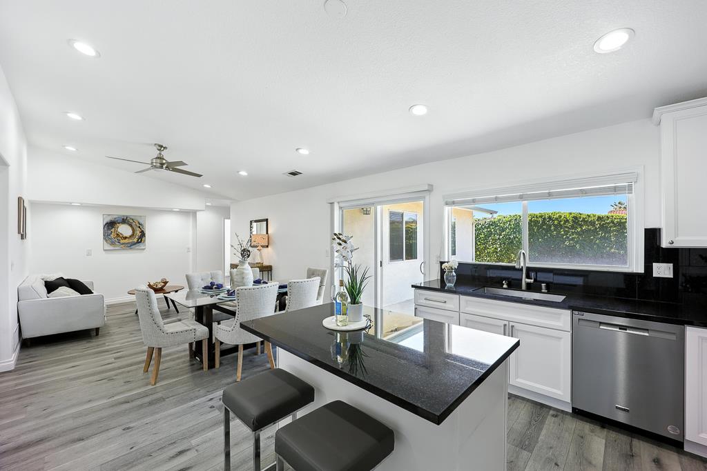 Detail Gallery Image 11 of 60 For 5953 Bellflower Dr, Newark,  CA 94560 - 4 Beds | 2 Baths
